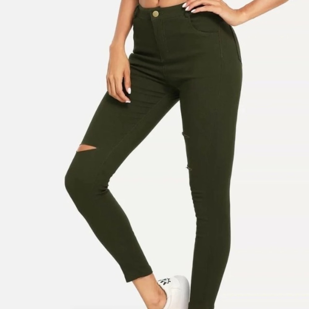 BRAND NEW Olive Green Skinny Jeans